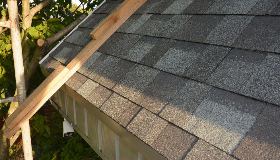 Bloomington Roofing wood shingle installation services - Bloomington
